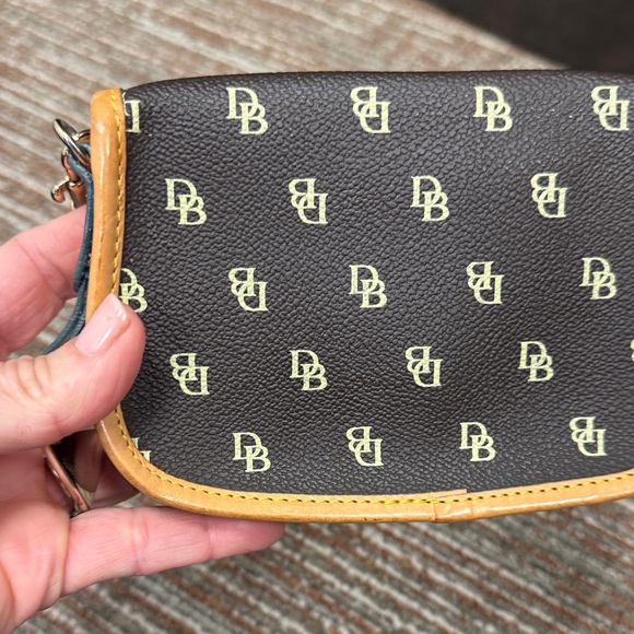 Dooney & Bourke Black and Tan Logo Wristlet - Picture 3 of 4